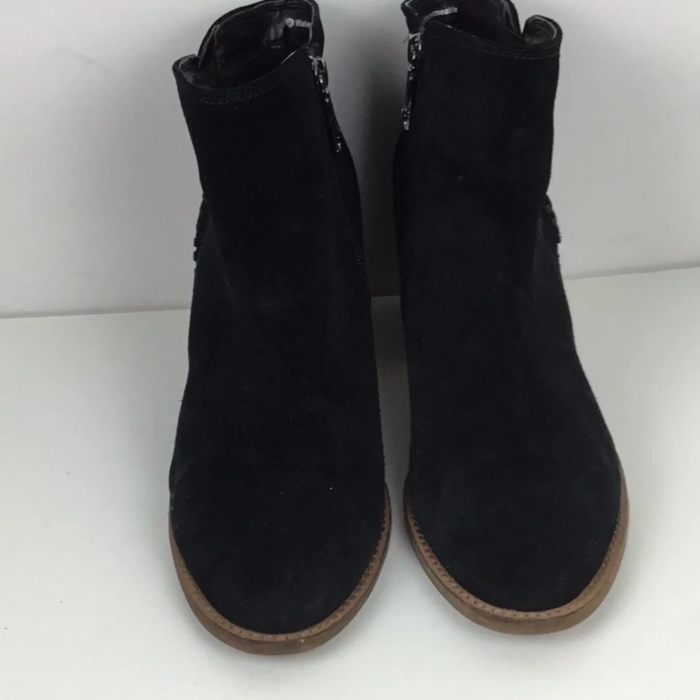 Blondo Suede Ankle Boots Block Heel Waterproof Chunky 9.5
